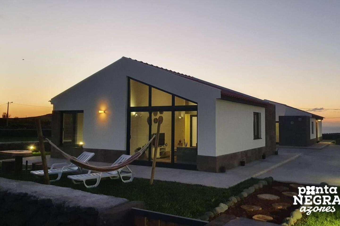 Wine House By Ponta Negra Azores Altares Bagian luar foto