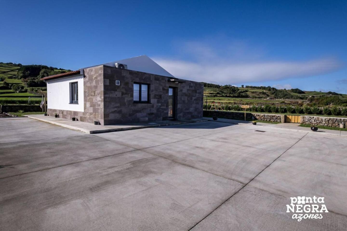 Wine House By Ponta Negra Azores Altares Bagian luar foto
